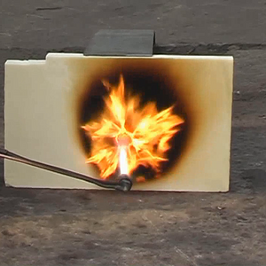 均质板（A级聚苯乙烯板）燃烧对比视频