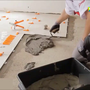 德国采用瓷砖胶铺地砖施工工艺